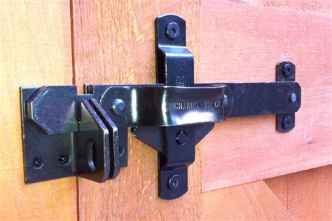 Before attempting to open the garage door opener, make sure that it is in the down position. Securing Your Barn Door Lock | RW Hardware