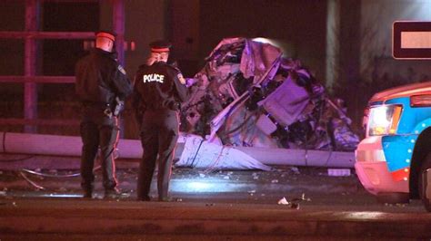 1 Dead In High Speed Mississauga Crash Cbc News