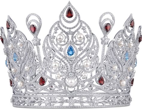 Mouawad Partners With Miss Universe