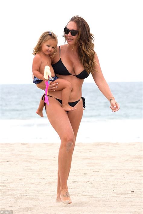 Tamara Ecclestone Flaunts Her Figure In A Black Bikini Alongside Babe Sophia Daily Mail Online