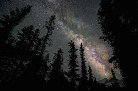 Take Better Night Sky Photos With Image Stacking