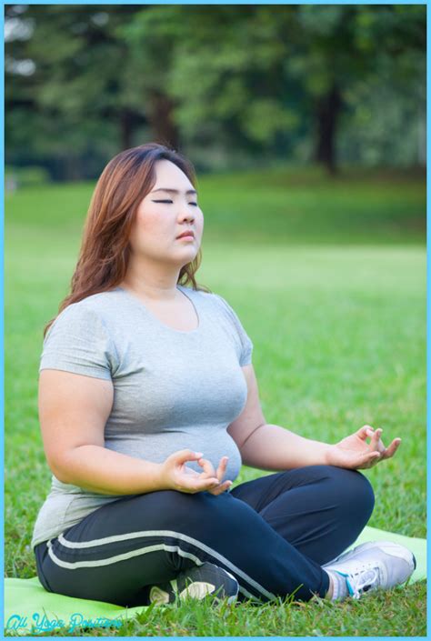 Sitting poses are optimal for meditation since they keep both the body and the mind alert while, at the same time, providing a certain degree of relaxation. JAPANESE MEDITATION POSES - AllYogaPositions.com