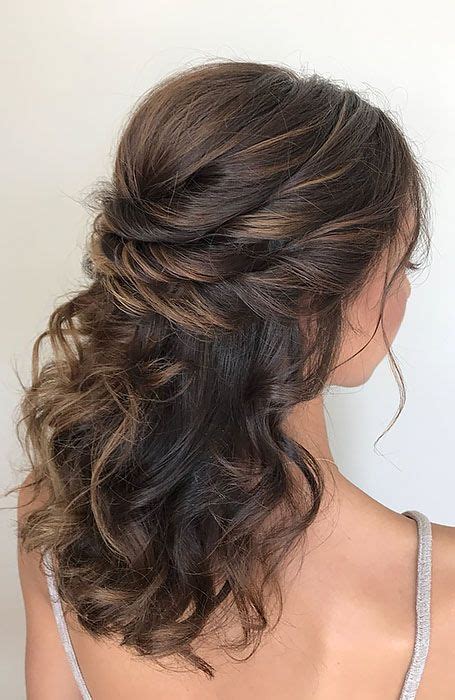 Chic Bridal Hairstyles For Your Wedding Day Bridal Hair Half Up Wedding Hairstyles For