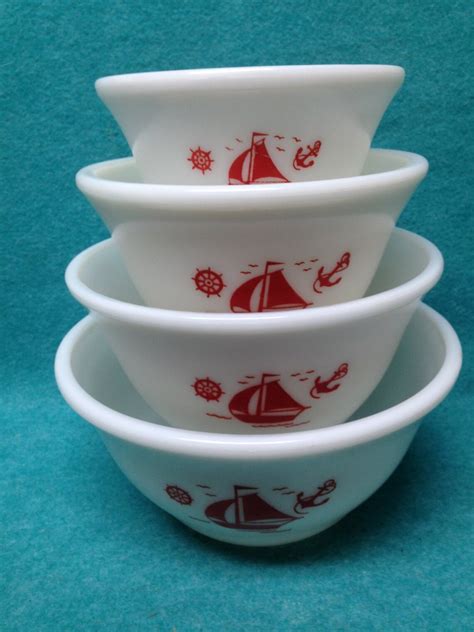 Mckee Glass Ships Red On White Glass Mixing Bowl 4 Piece Set Etsy