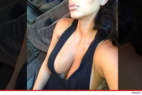 Kim Kardashian Check Out My Mom Boobs Photo