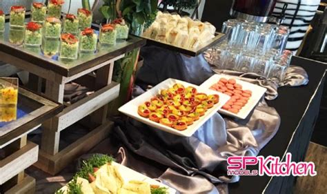 Klinik desa selayang baru bring convenients to residents around. Canape Catering Services | Creatively Delicious Canape ...
