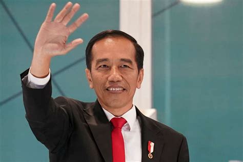 Indonesia Votes In Its Biggest Ever Election Its Incumbent Widodo Vs