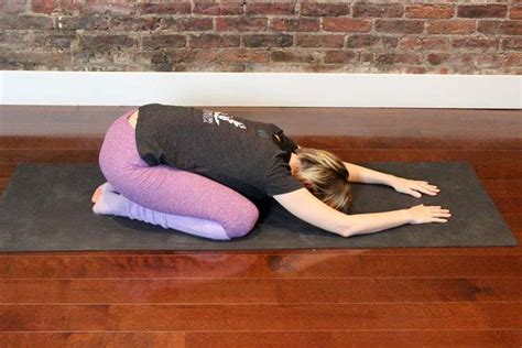 Fight Leaking With These 10 Yoga Poses For Pelvic Floor
