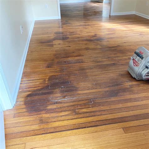 How To Pull Up Carpet And Refinish Hardwood Floors