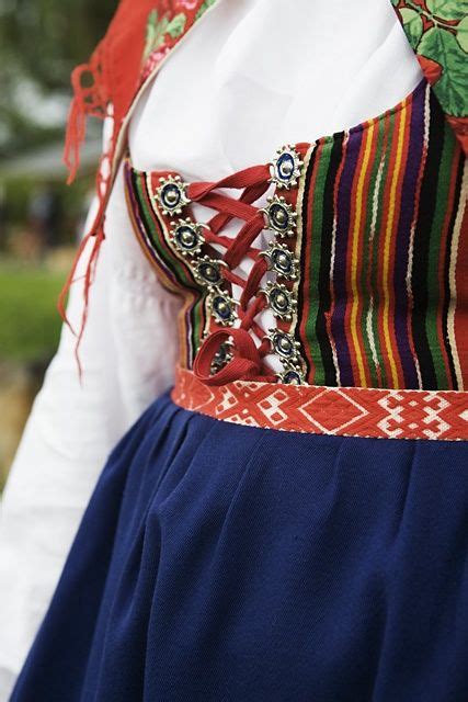 Folk Costume Of Dalarna Sweden Traditional Outfits Folk Dresses