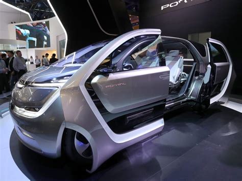 High Tech Futuristic Cars Unveiled At Ces 2017