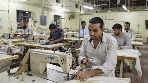 In Tihar Prisons 36 Factories Prisoners Learn Skills For A New Life