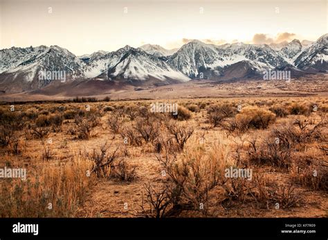 Usa California Mammoth Snow Dusted Mountain Ranges North Of