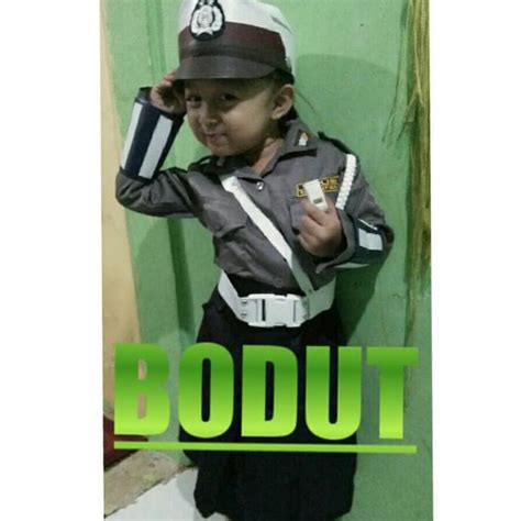 Model anak pake baju polisi untuk editing ~ baju polisi anak perempuan hij… model. Model Anak Pake Baju Polisi Untuk Editing / 15 Seragam Polisi Di Berbagai Belahan Dunia Unik Dan ...