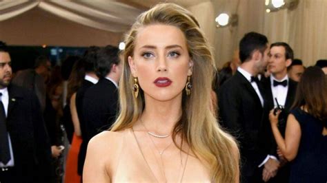 Actress Amber Heard Expresses Her Feelings By Sharing A Photo With Her