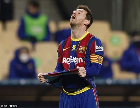 Welcome To Derrick Laryeas Blog Barcelona Star Lionel Messi Facing