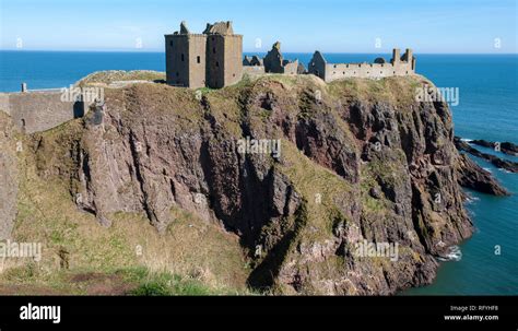 Dunnottar Castle Near Stonehaven Aberdeenshire Scotland Uk Stock