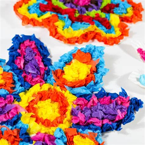 Today i thought i would share my tutorial for diy giant tissue paper flowers. Colourful Spring Paper Plate Flower Craft - Arty Crafty Kids