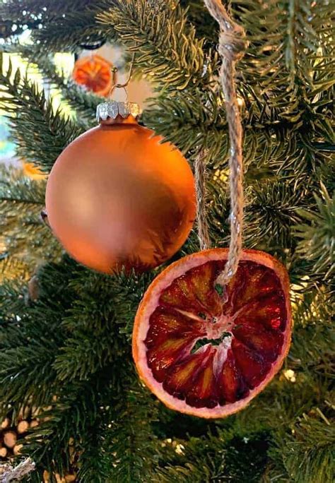 Easy Diy Dried Orange Slice Ornaments With Star Anise