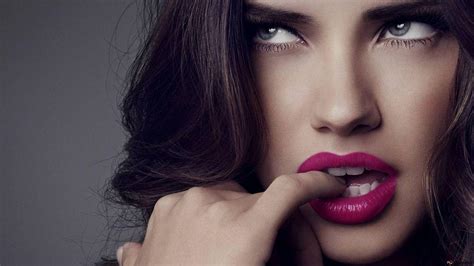 beautiful model with pink lipstick hd wallpaper download