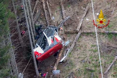 Massacre of cermis), occurred on february 3, 1998, near the italian town of cavalese, a ski resort in the dolomites some 25 miles (40 km) northeast of trento. Italy cable car slid 500m and bounced when wire snapped killing 14 people - Uk News today - Up ...