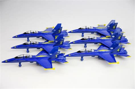 Limited Time Only Blue Angels 1 6 Set In 2021 Us Navy Blue Angels