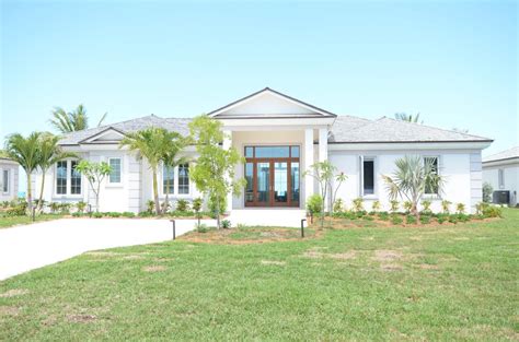 Palmetto Bay Waterfront Homes | Exuma Bahamas - Caribbean Escape Realty