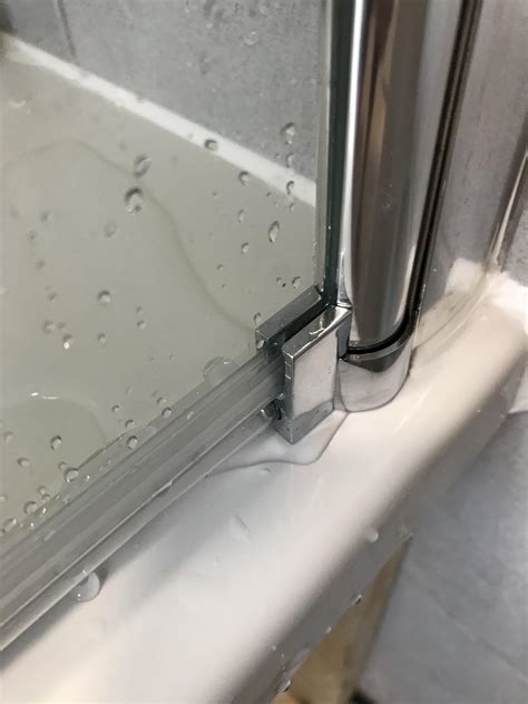 Shower Screen Leaks And Bath Problems Bathrooms Ensuites And Wetrooms Uk