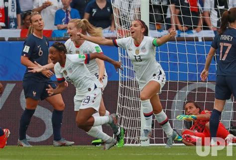 Photo Team Usa Vs France Quarterfinal Match At The Fifa Women S World Cup In Paris