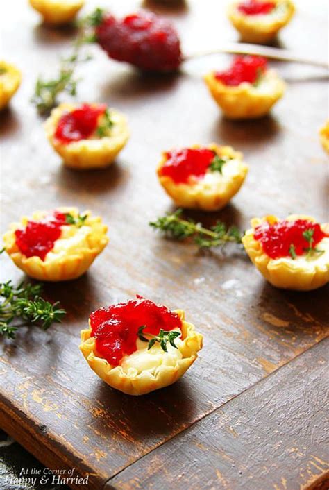 This link is to an external site that may or may not meet accessibility guidelines. 30+ Easy Make Ahead Christmas Appetizers Recipes | Appetizers for party, Christmas appetizers ...