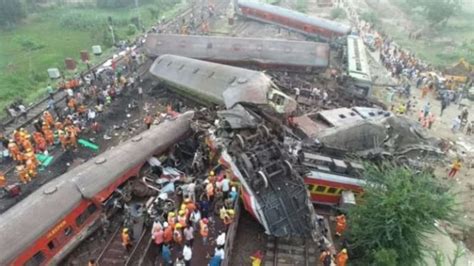 Salah Signal Jadi Penyebab Kecelakaan Kereta Api Di India