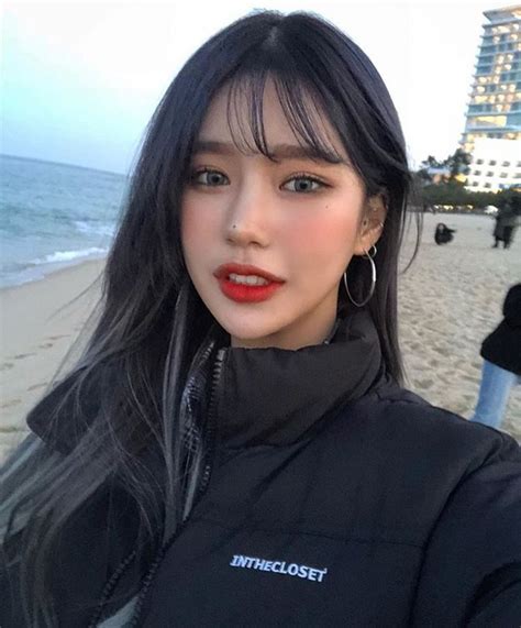 𝐖𝐈𝐍𝐆𝐒 𝐇𝐞𝐫 𝐅𝐚𝐜𝐭𝐬 And 𝐀𝐛𝐨𝐮𝐭 Korean Hair Color Ulzzang Hair Peekaboo