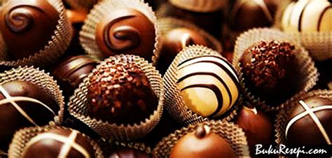 Chocolate heart shape ini memang sesuai dijadikan sebagai #doorgiftbajet tapi nampak mewah. Coklat Homemade - BukuResepi.com