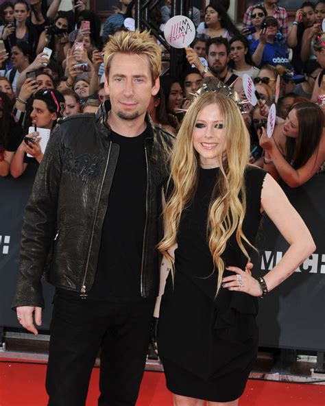 Avril Lavignes Wedding Dress The Bride Wore Black When She Married Chad Kroeger Wanna See