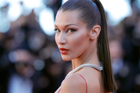 Bella Hadid Rocked Side Bangs Straight Out Of 2009 On Her Birthday