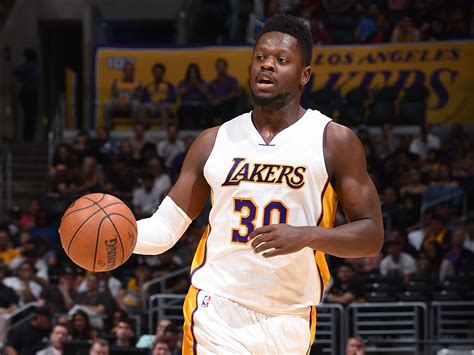 His playing position is center or power forward. Julius Randle Shows Off 3-Week Body Transformation
