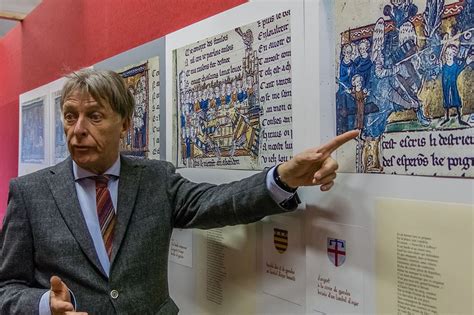 In 1333 behoorde het kasteel toe aan het graafschap loon. 'Tussen staf en troon: 1000 jaar graafschap Loon ...