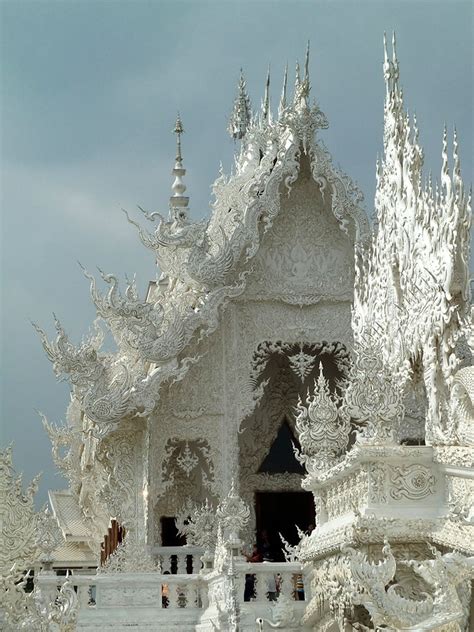 This Majestic White Temple In Thailand Looks Like A Fairytale Demilked