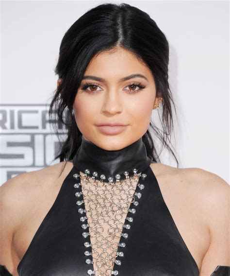 Kylie Jenner Flaunts Her Famous Curves In Cutout Bikini On Miami Vacay