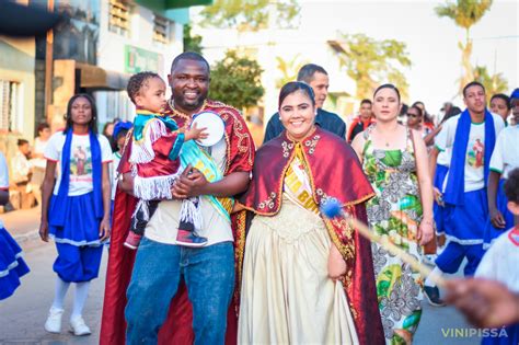 Iguatama Agora Arriamento Dos Mastros Encerra A Tradicional Festa De