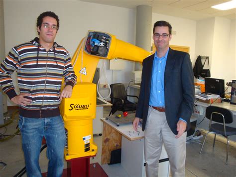 Archivobrazo Robot Raul Juan Wikirobotics