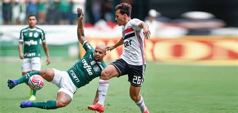 A equipe piauiense começou ganhando, levou. Experiência x juventude: Palmeiras e São Paulo se ...