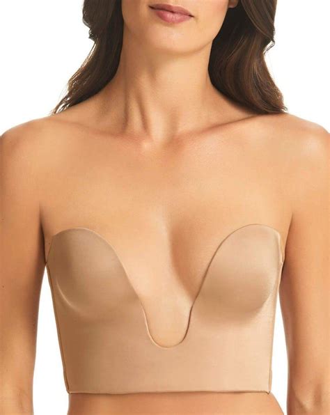 45 best strapless bras 2023 strapless bra and seamless bandeaus for every body type and concern