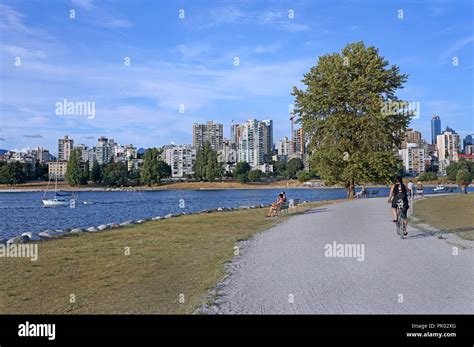 Vancouver Waterfront Park And Recreational Trail Stock Photo Alamy