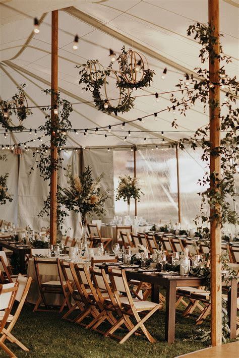 Wedding tent lighting and layout idea. 15 Magical Tent Decor Ideas for an Outdoor Wedding | Green ...