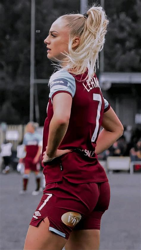 alisha lehmann swiss footballer 🇨🇭⚽ female soccer players girls soccer sexy sports girls