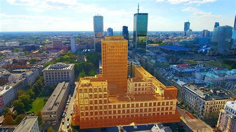 Orange Sprzedaje Kompleks Budynków W Centrum Warszawy Telepolispl