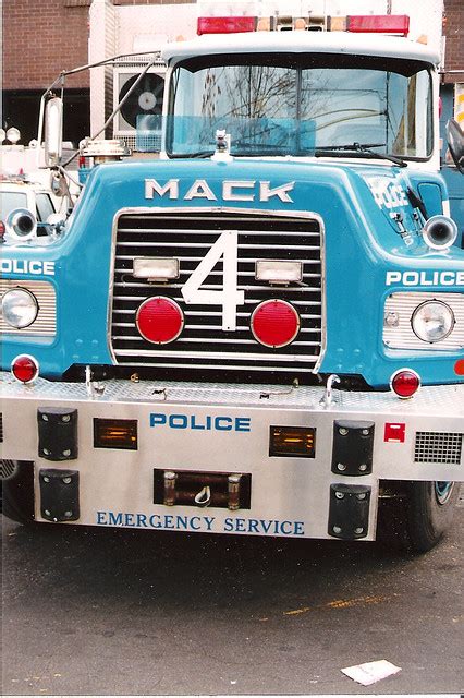 1993 Nypd Police Truck 4 Mack R Bronx A Photo On Flickriver