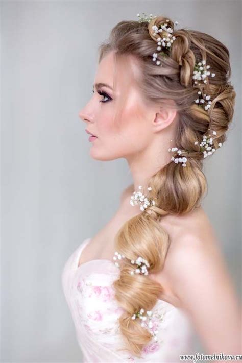 Stunning Wedding Hairstyles With Braids For Amazing Look