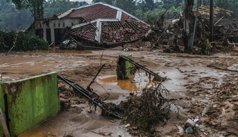 Empat Daerah Di Banten Rawan Banjir Bandang Dan Longsor